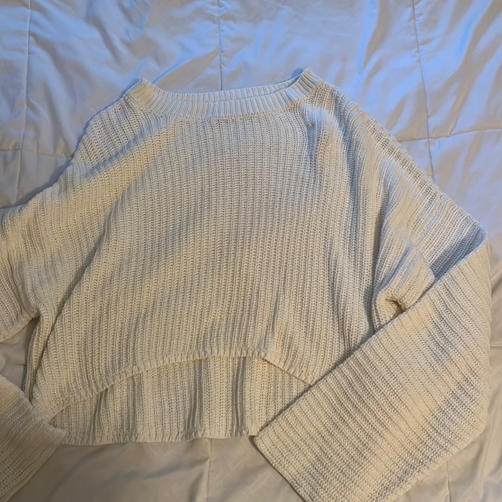 white aerie sweater